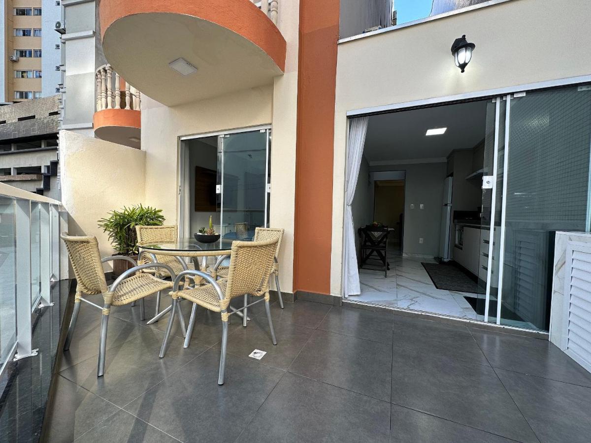 Apartment Dn01- 1º Andar| Churrasqueira| Quadra Mar | Centro *