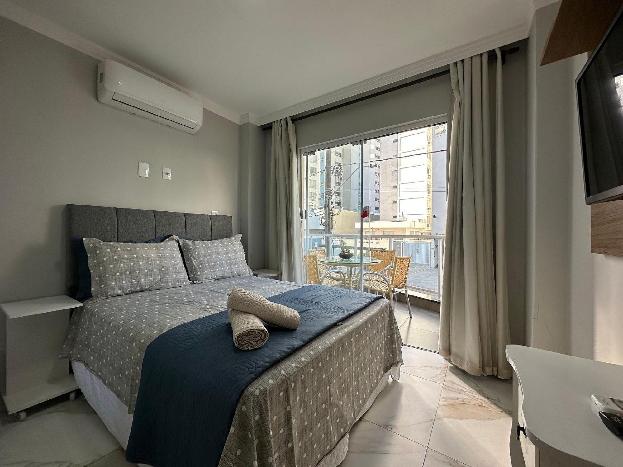 Dn01- 1º Andar| Churrasqueira| Quadra Mar | Centro Apartment Balneario Camboriu