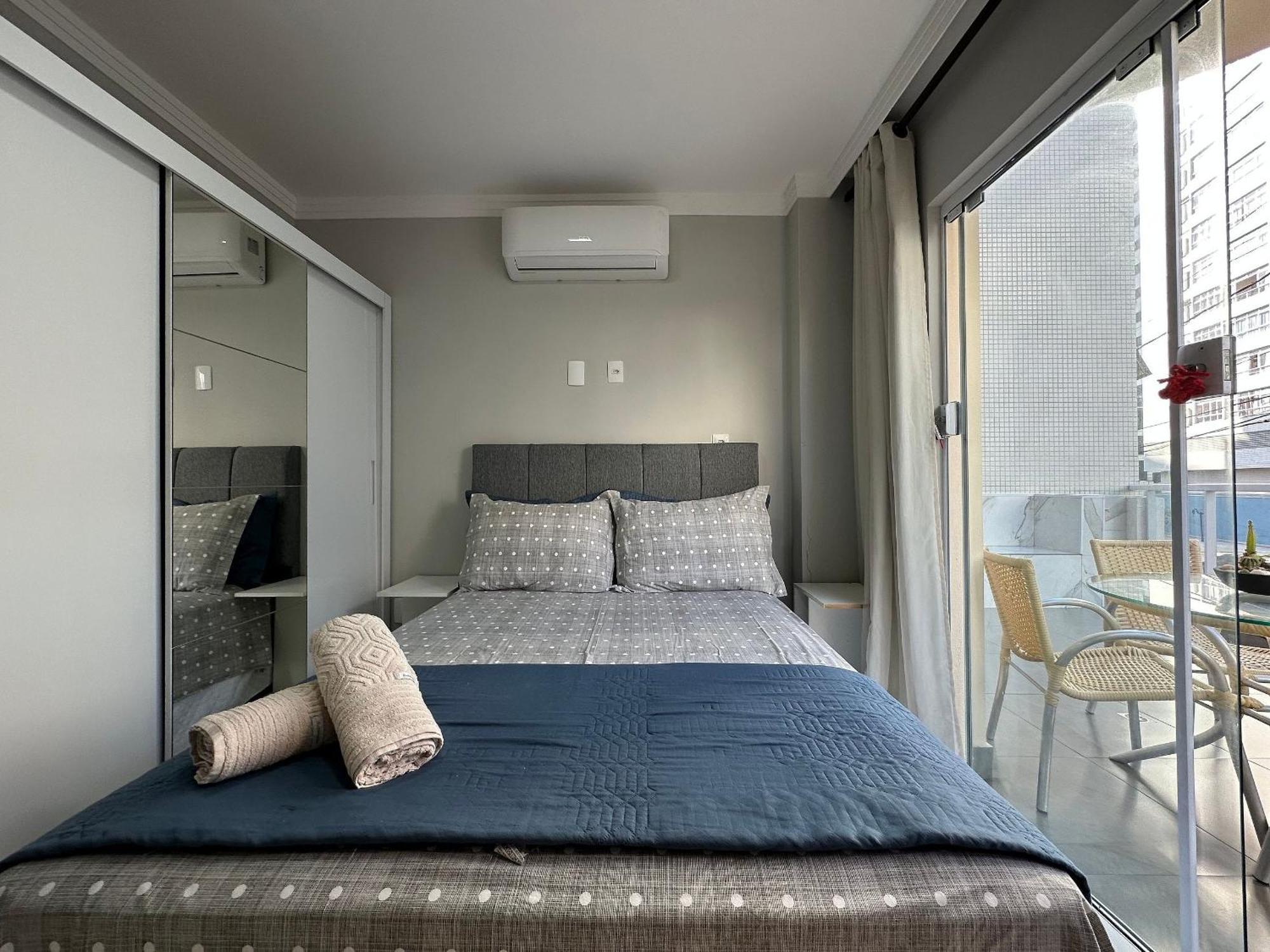 Apartment Dn01- 1º Andar| Churrasqueira| Quadra Mar | Centro *