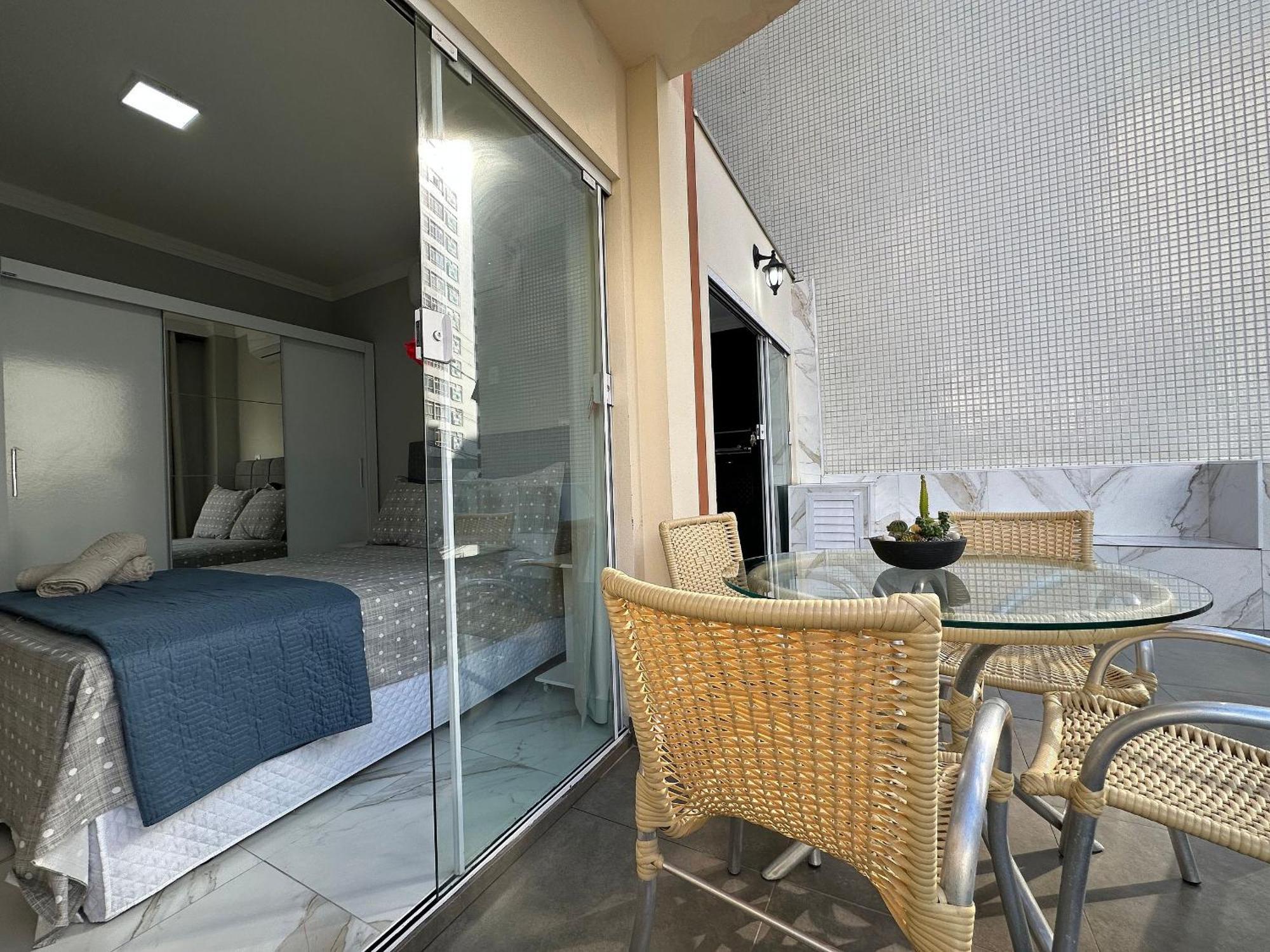 Dn01- 1º Andar| Churrasqueira| Quadra Mar | Centro * Balneario Camboriu